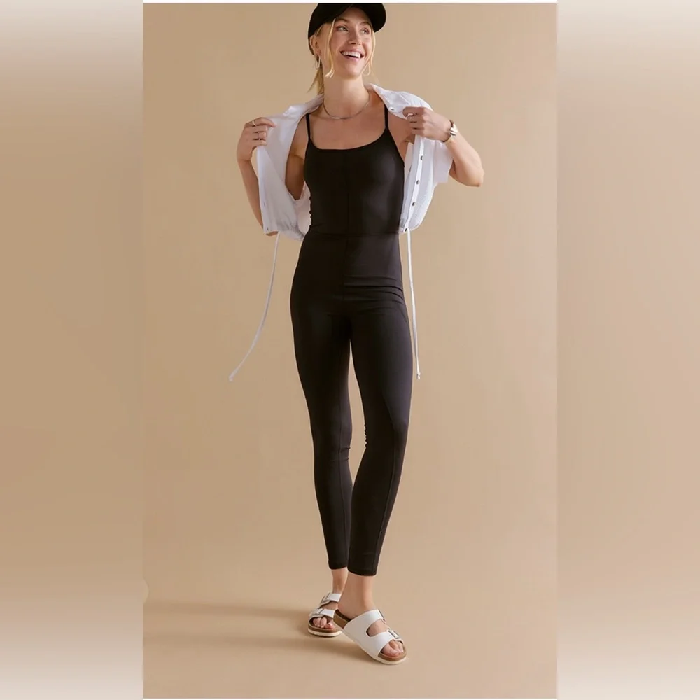 NWT Yummi by Francesca's Sleeveless‎ Square Neck One-Piece